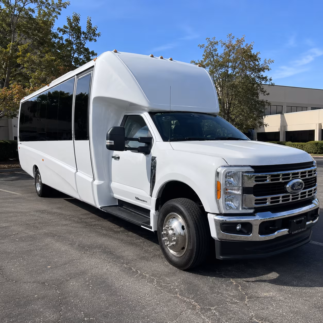 atlanta bring your friends together with atlanta prom bus rentals