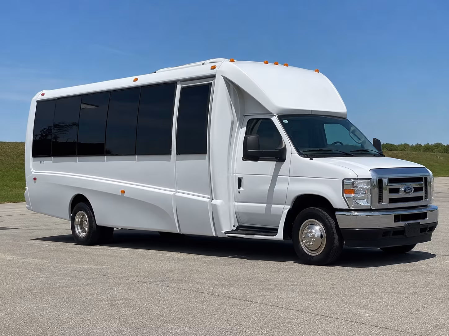 atlanta coordinate group travel with atlanta winery tour bus rentals