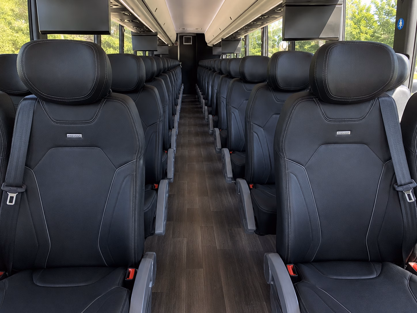 brookhaven airport transfer charter buses for brookhaven groups