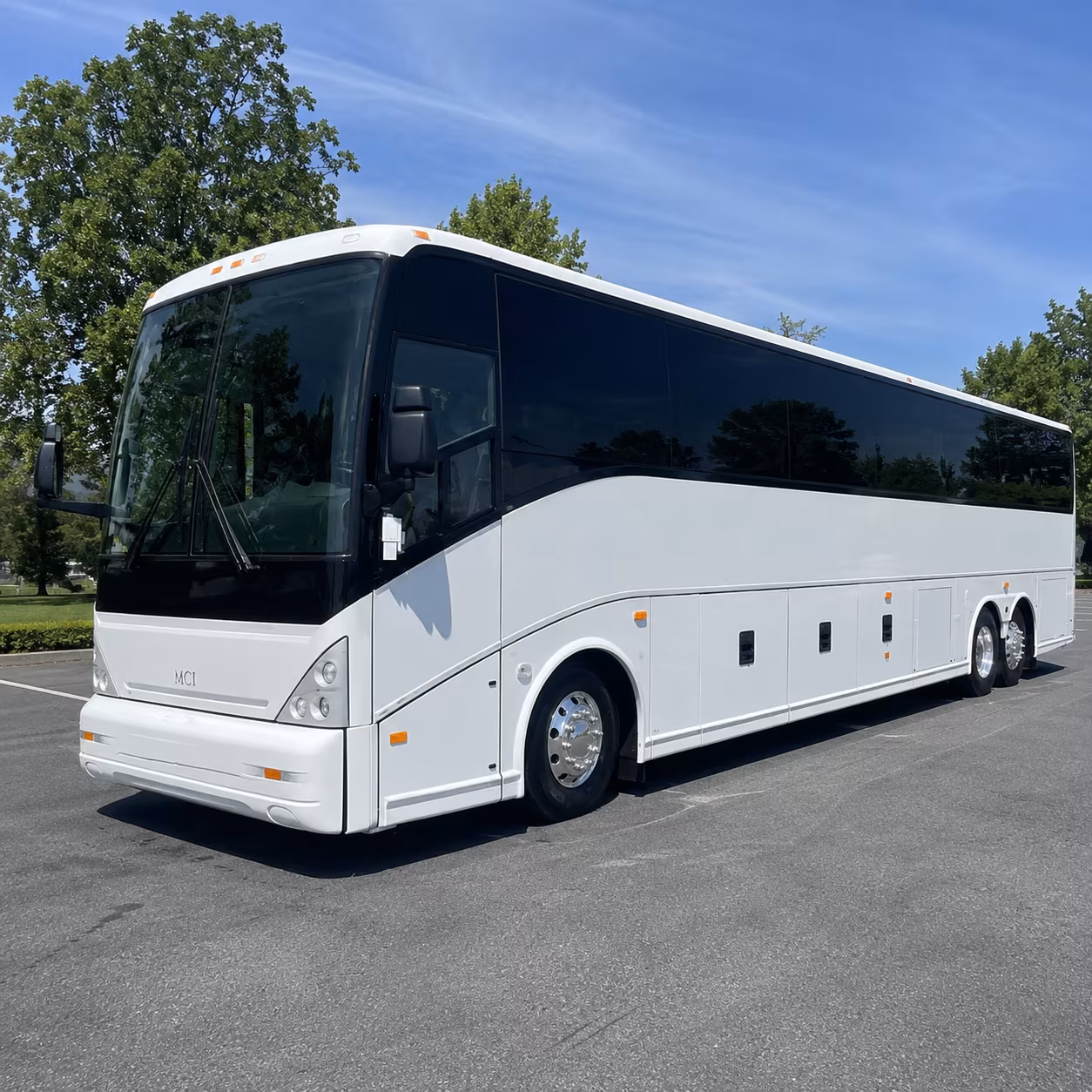 charter buses to uga bulldogs games at sanford stadium