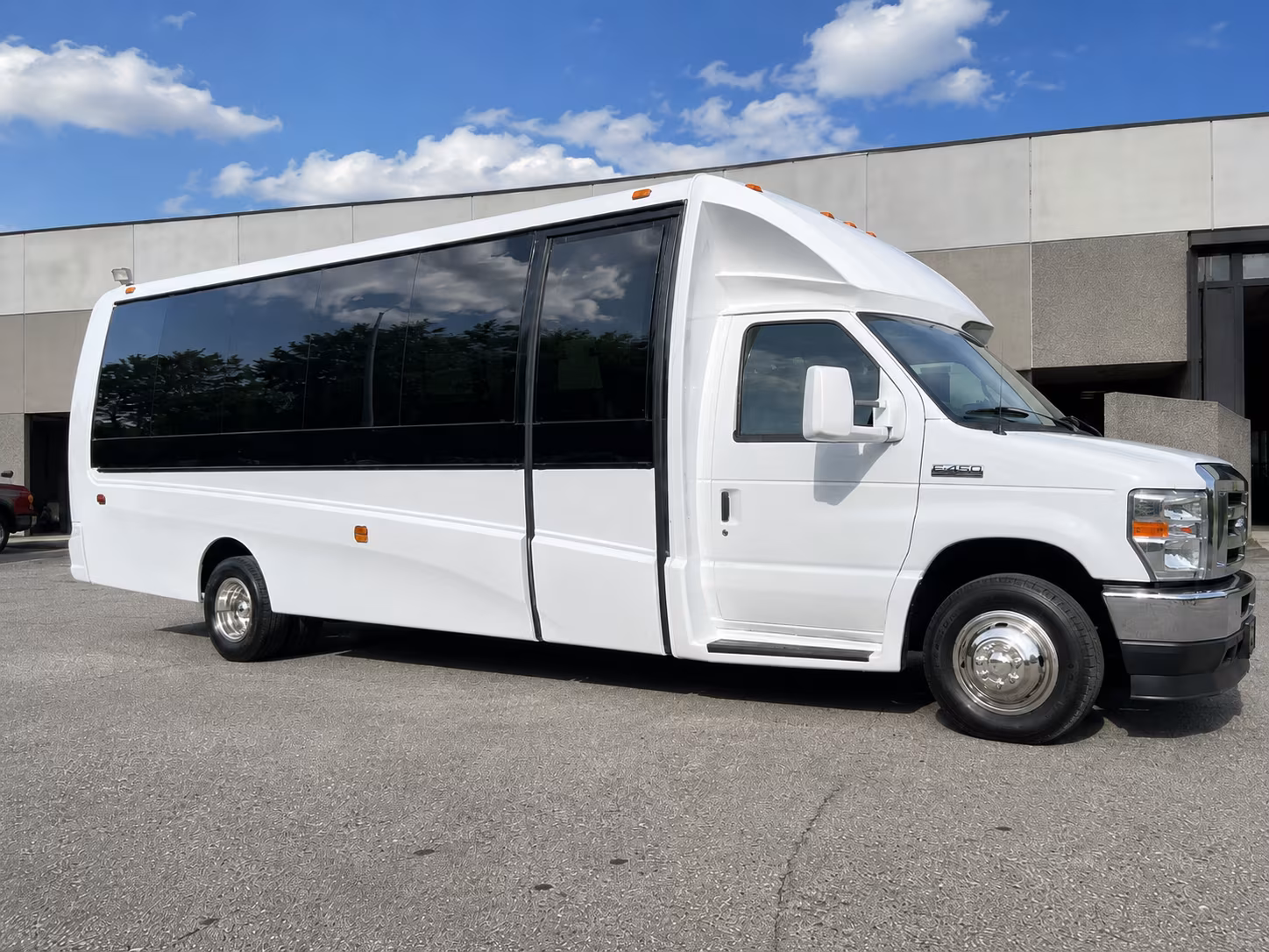 chateau elan groups corporate outings large wine tour parties