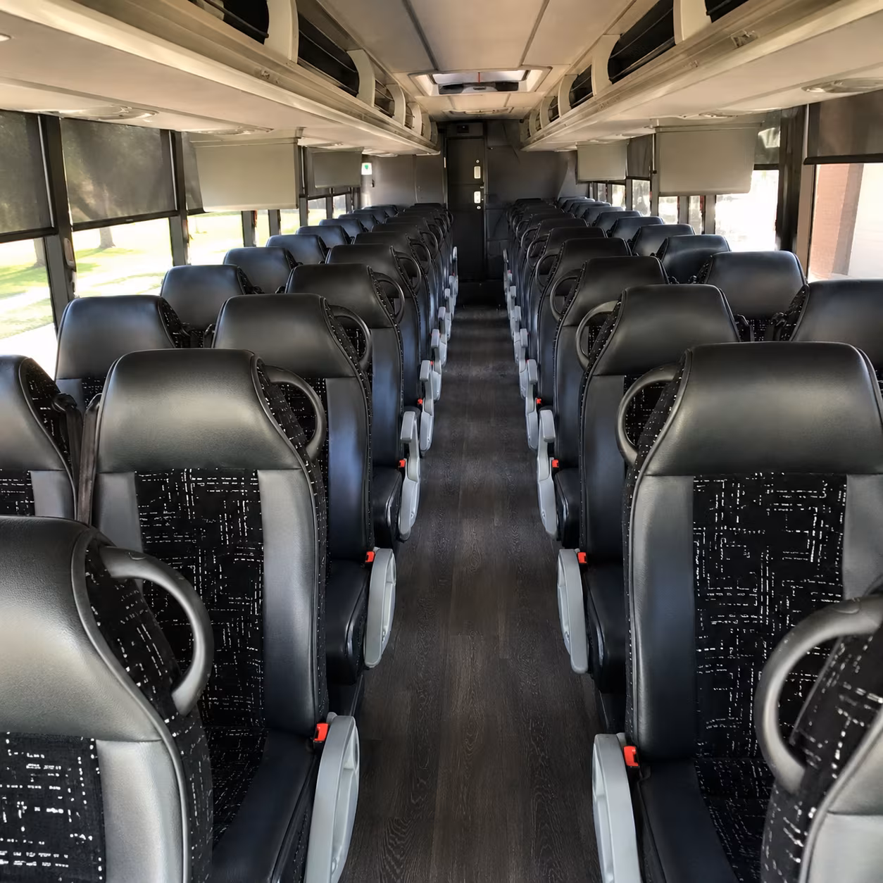 corporate retreat and team building transportation