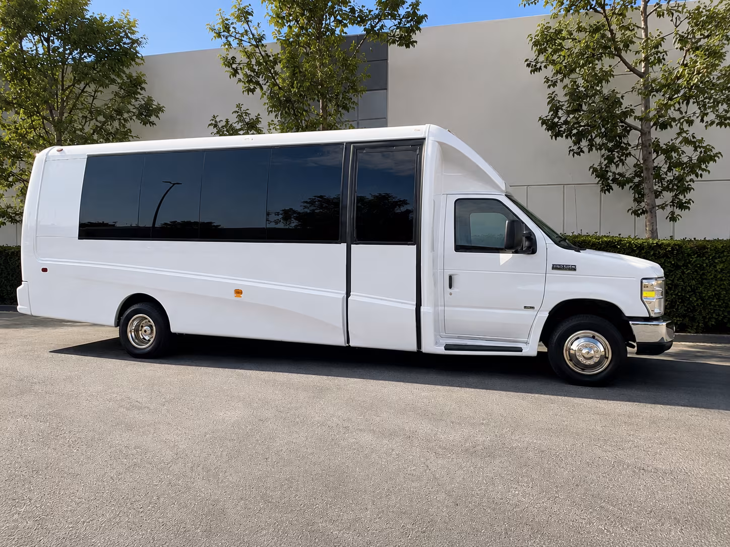 dunwoody stress free corporate events with dunwoody bus rentals