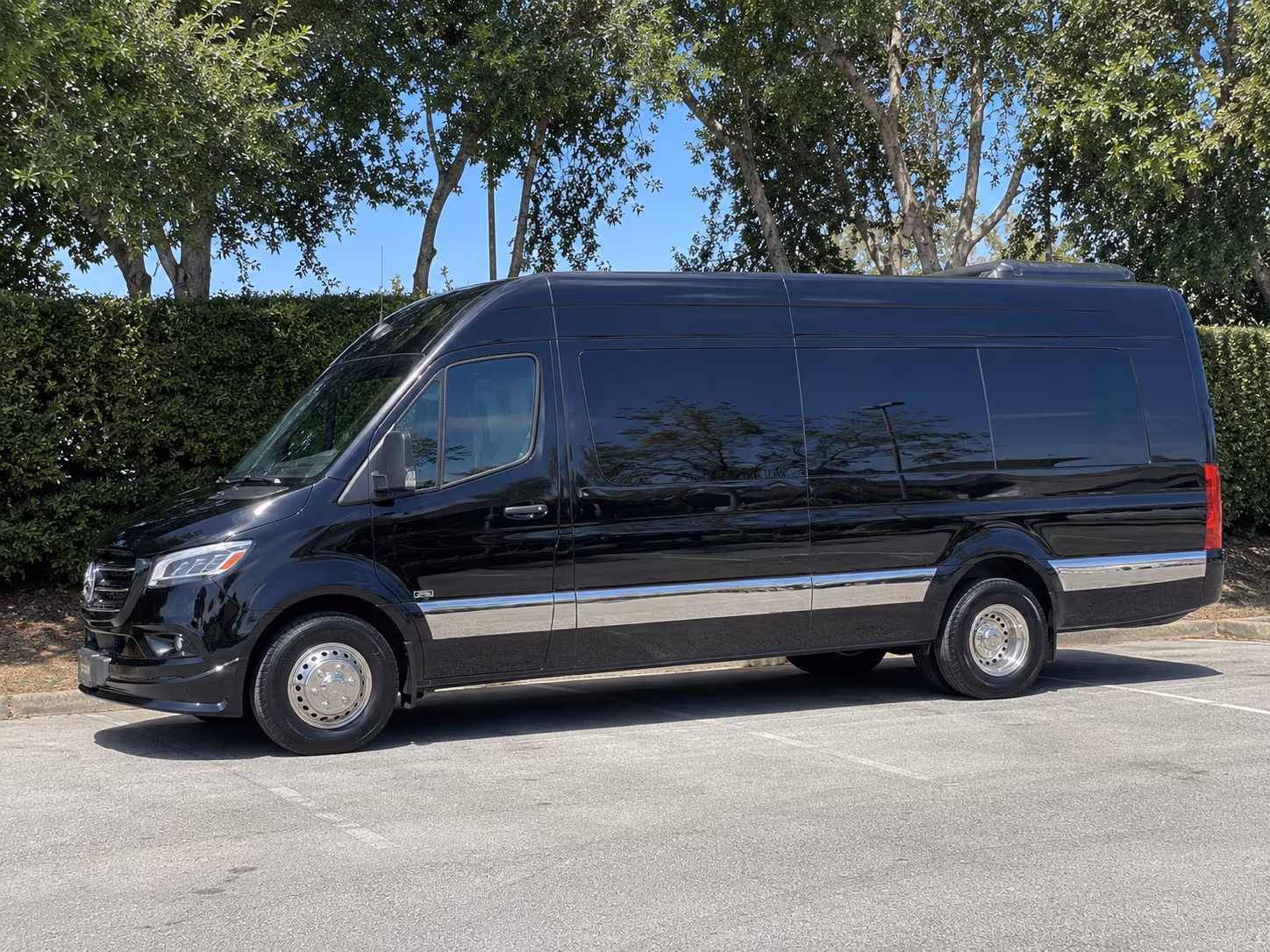 johns creek airport transportation onboard seating