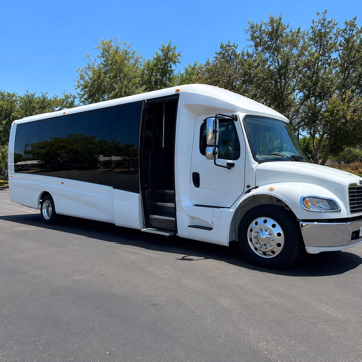sandy springs easy long distance charter bus rentals in sandy springs